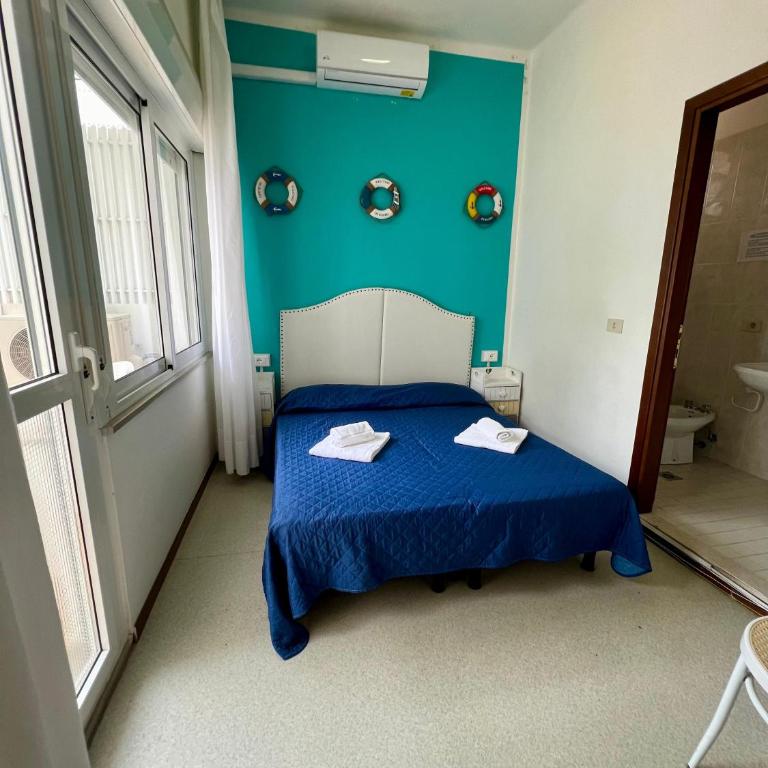 Hotel Amalfi & Dépendance - Camera Matrimoniale/Doppia con Letti Singoli con Balcone - 28