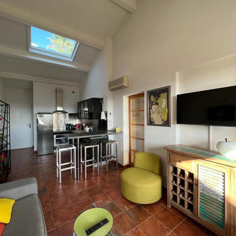 Appartement vue sur mer, piscine, garage privé - Appartement 2 Chambres - 3