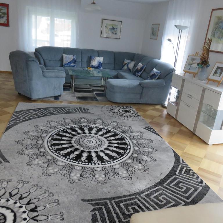 Ferienwohnung Dreiländereck - Villach Land - Faaker See - Appartamento con 2 Camere da Letto, Balcone e Terrazza - 40