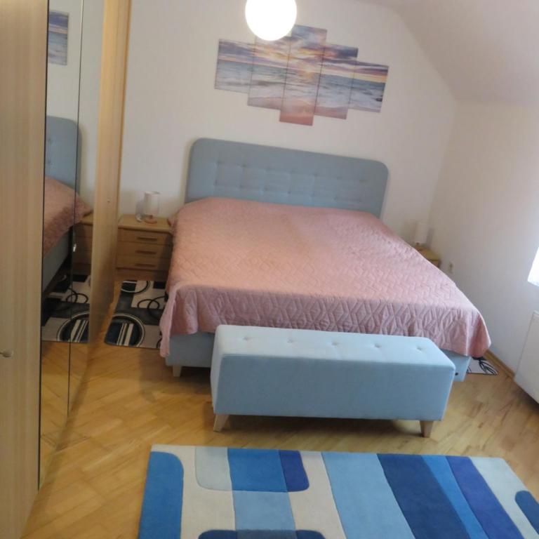 Ferienwohnung Dreiländereck - Villach Land - Faaker See - Appartamento con 2 Camere da Letto, Balcone e Terrazza - 65