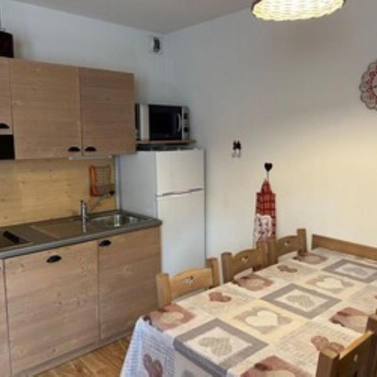 Résidence de Tourisme La Meije Blanche - Appartement 2 Chambres avec Balcon - 13