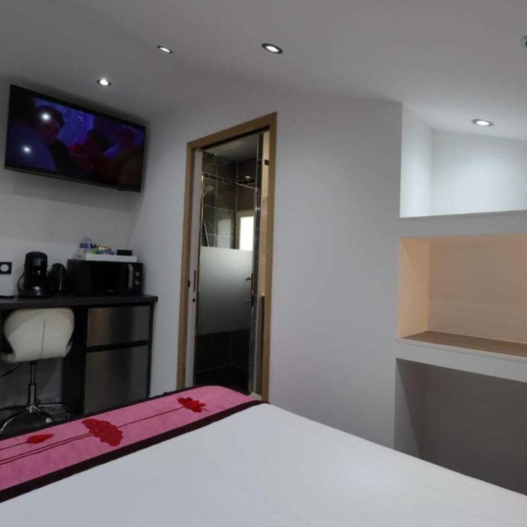 Le Lotus Blanc - Chambre Double avec Salle de Bains Privative - 2