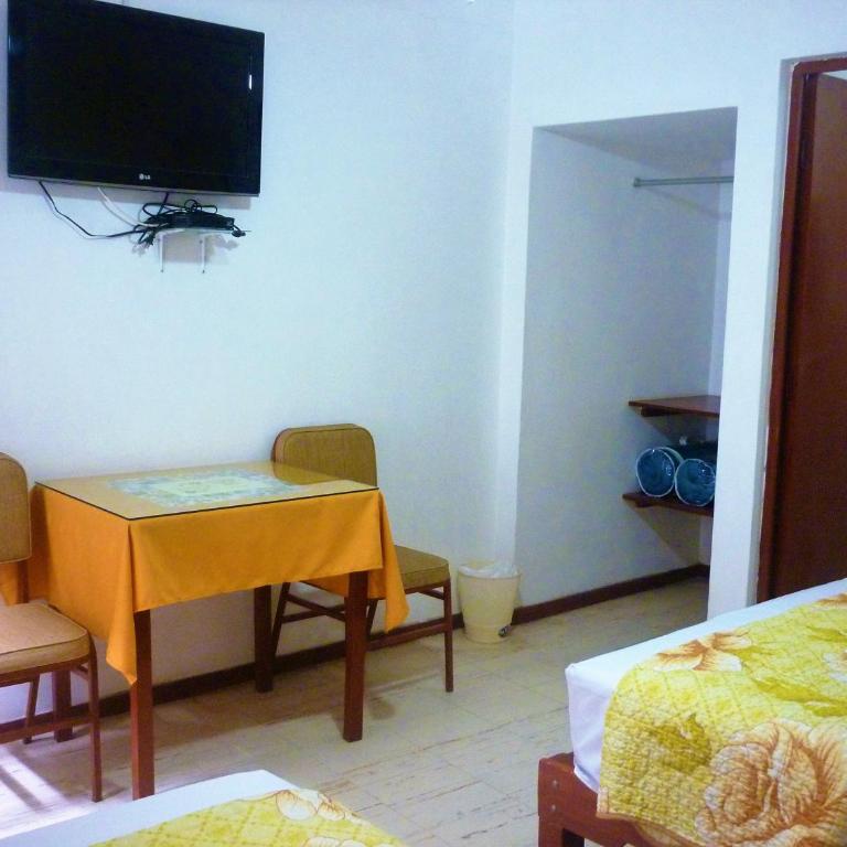 Anccalla Inn Guesthouse - Classic Twin Room - 12