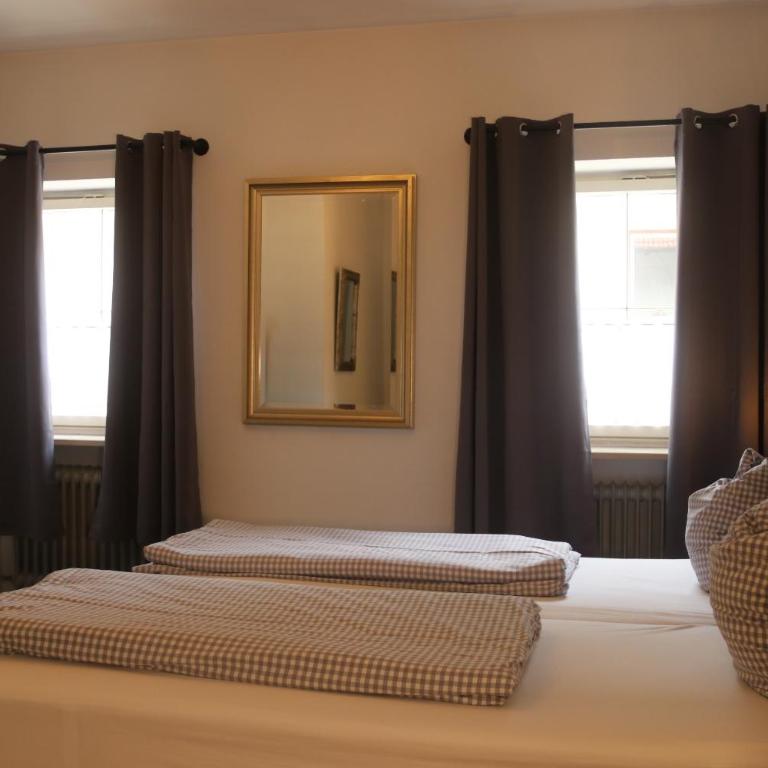 Landgasthof Doldewirt - Doppelzimmer - 4