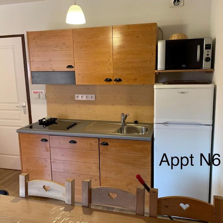Résidence de Tourisme La Meije Blanche - Appartement 2 Chambres avec Vue sur la Montagne - 17