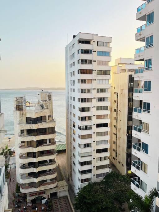 Beach retreat in El Laguito - One-Bedroom Apartment - 11