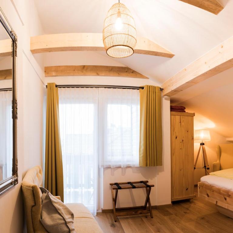 Gästehaus Reicher - Doppelzimmer mit Balkon - 12