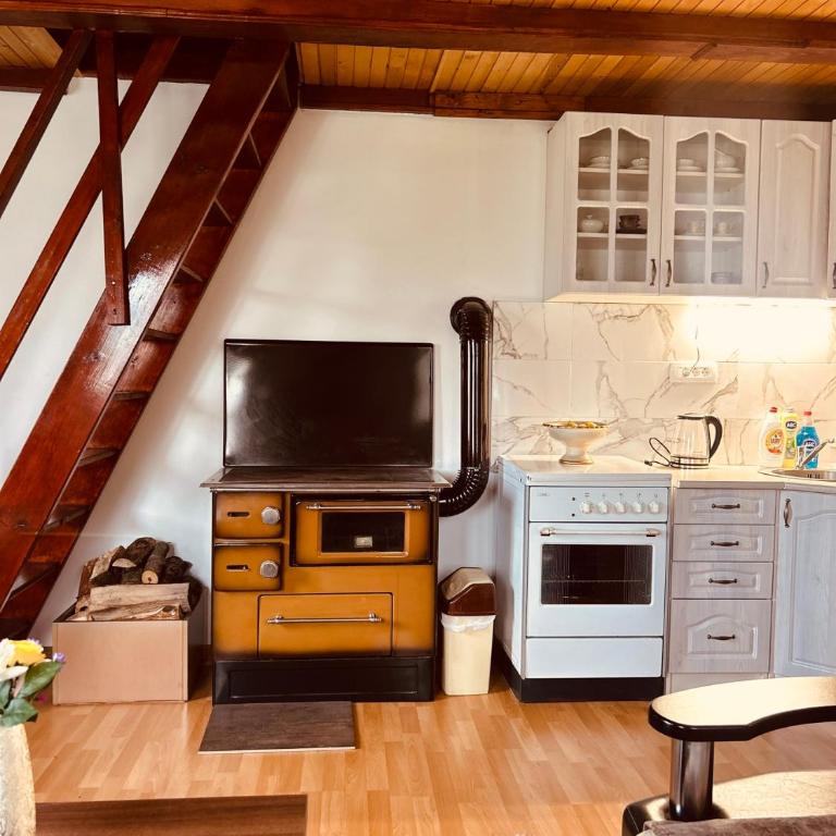 Magic Corner - One-Bedroom House - 18