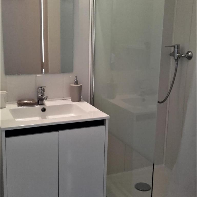 appartement vue mer piscines parking LES CORAUX AGAY PLAGE - Appartement - Vue sur Mer - 13