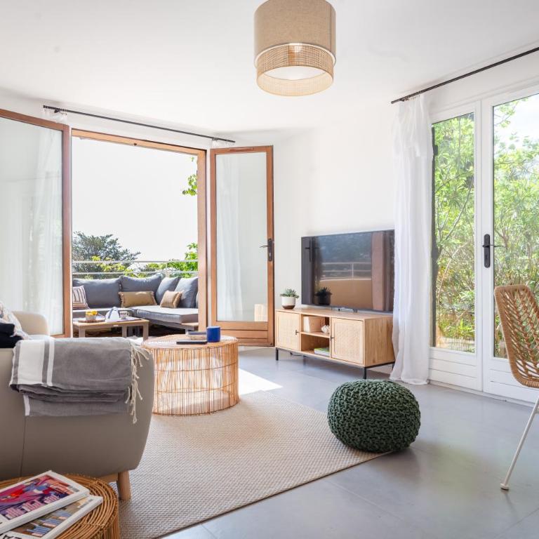 Belle VUE MER, plage à pied, terrasse, jardin - Pramousquier - Apartment mit 2 Schlafzimmern - 10