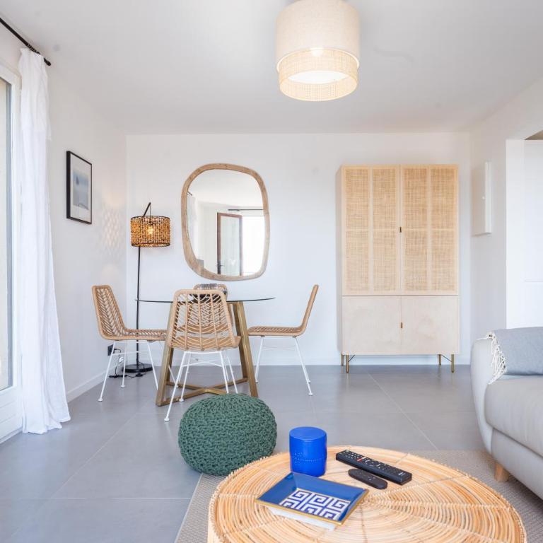 Belle VUE MER, plage à pied, terrasse, jardin - Pramousquier - Apartment mit 2 Schlafzimmern - 13