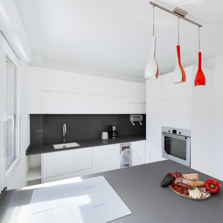 Andreas Apartment Alicante - Two-Bedroom Apartment - 2