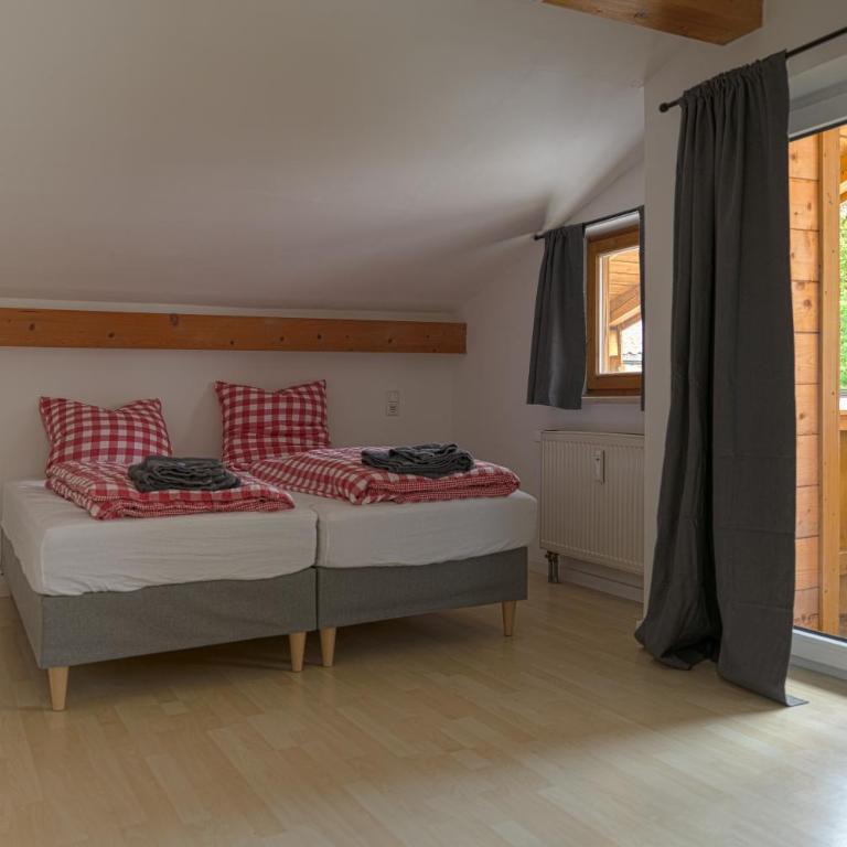 Berghäusl:Bergbach - Apartment mit 1 Schlafzimmer - 4
