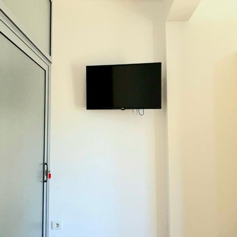 Mala Plaza Apartments - NEW - Apartment with Garden View - 6