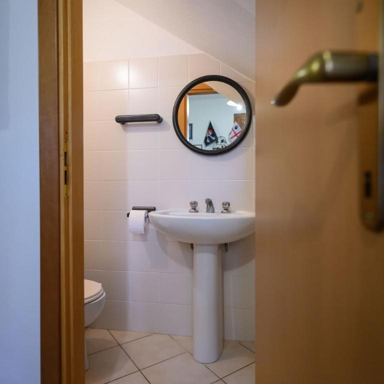 Residenza Grecale, con veranda, in zona residenziale tranquilla, a due passi dal paese - Casa con 2 Camere da Letto - 50