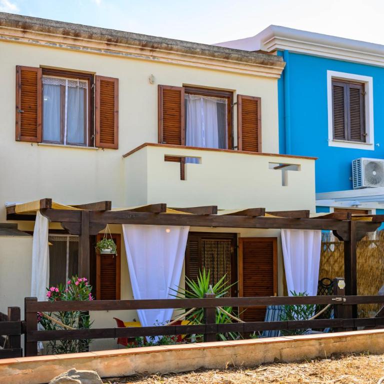 Residenza Grecale, con veranda, in zona residenziale tranquilla, a due passi dal paese - Casa con 2 Camere da Letto - 58