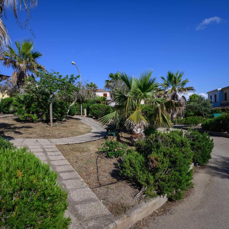 Residenza Grecale, con veranda, in zona residenziale tranquilla, a due passi dal paese - Casa con 2 Camere da Letto - 67