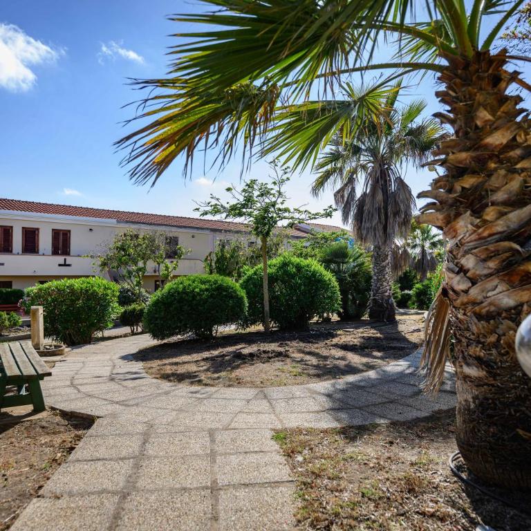 Residenza Grecale, con veranda, in zona residenziale tranquilla, a due passi dal paese - Casa con 2 Camere da Letto - 69