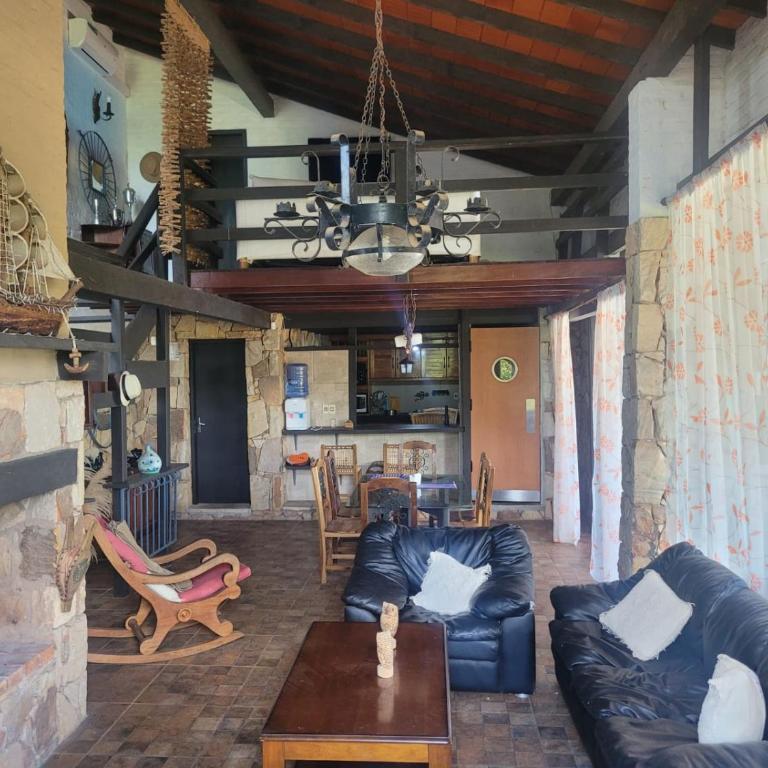 La Soñada San Bernardino - Seven-Bedroom House - 11