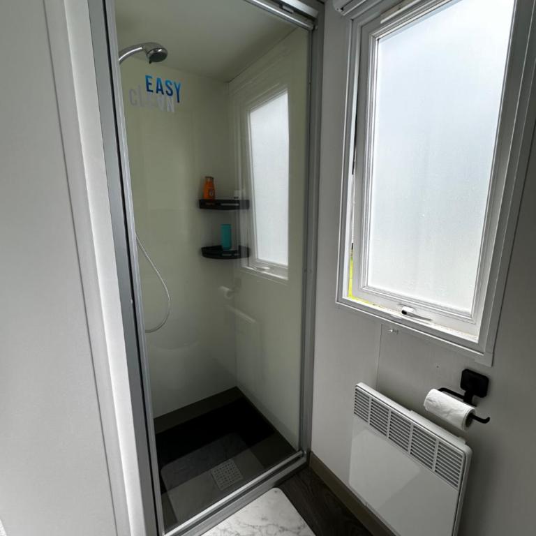 Grand Mobil Home Tout Confort pour 6 personnes - Camping Les Oyats 4 étoiles - Mobile Home - 7