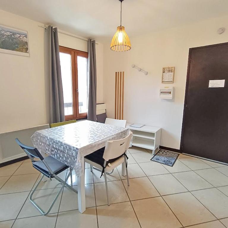 Le Louchonnais, T2, wifi, 4 personnes - Apartment with Mountain View - 4