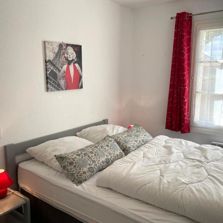 Maison chaleureuse avec piscine collective, près de la forêt, WiFi, parking privé - FR-1-323-441 - Maison de Vacances - 5