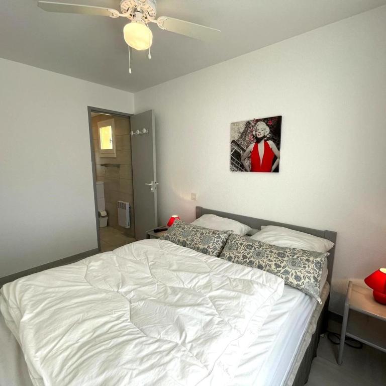 Maison chaleureuse avec piscine collective, près de la forêt, WiFi, parking privé - FR-1-323-441 - Maison de Vacances - 16