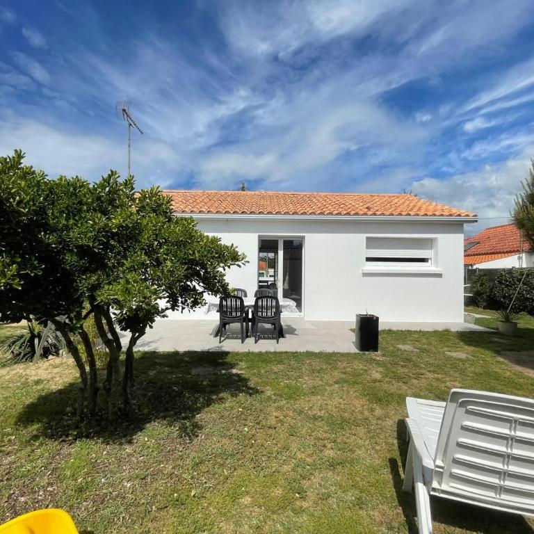 Maison de plain-pied confort 6 pers., proche plage à St Hilaire de Riez, parking privé - FR-1-323-470 - Ferienhaus - 16