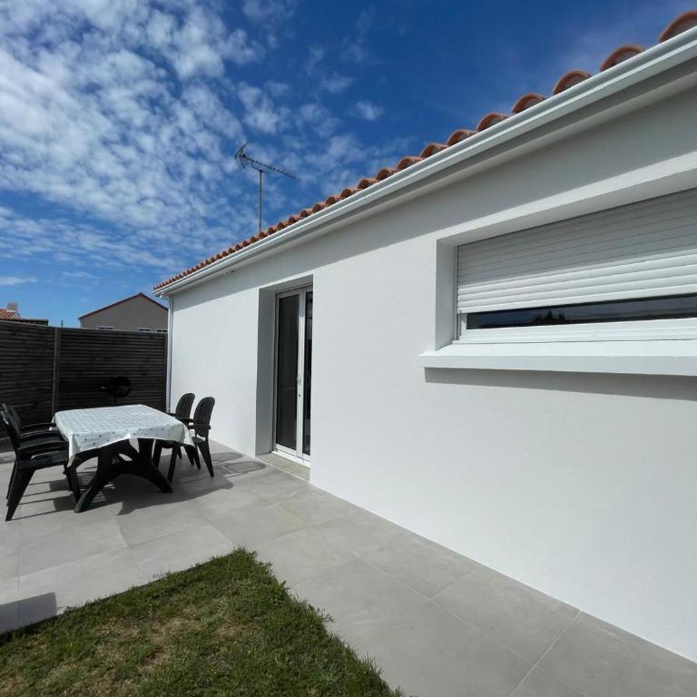 Maison de plain-pied confort 6 pers., proche plage à St Hilaire de Riez, parking privé - FR-1-323-470 - Ferienhaus - 20
