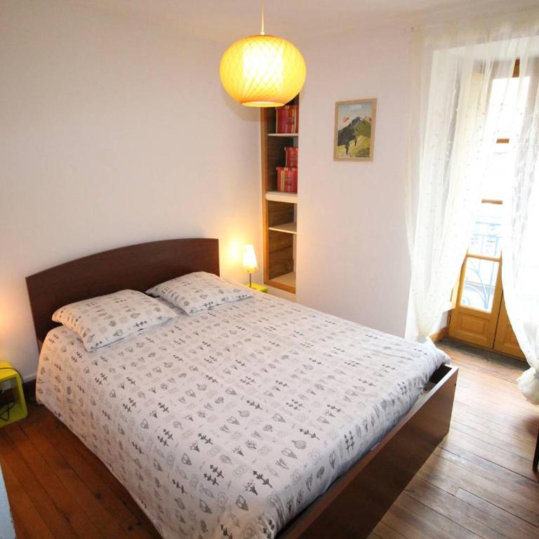 Duplex 140 m² pour 8 pers. à Luchon proche télécabine et thermes, tout confort, wifi, animaux OK - FR-1-313-231 - Apartment - 2