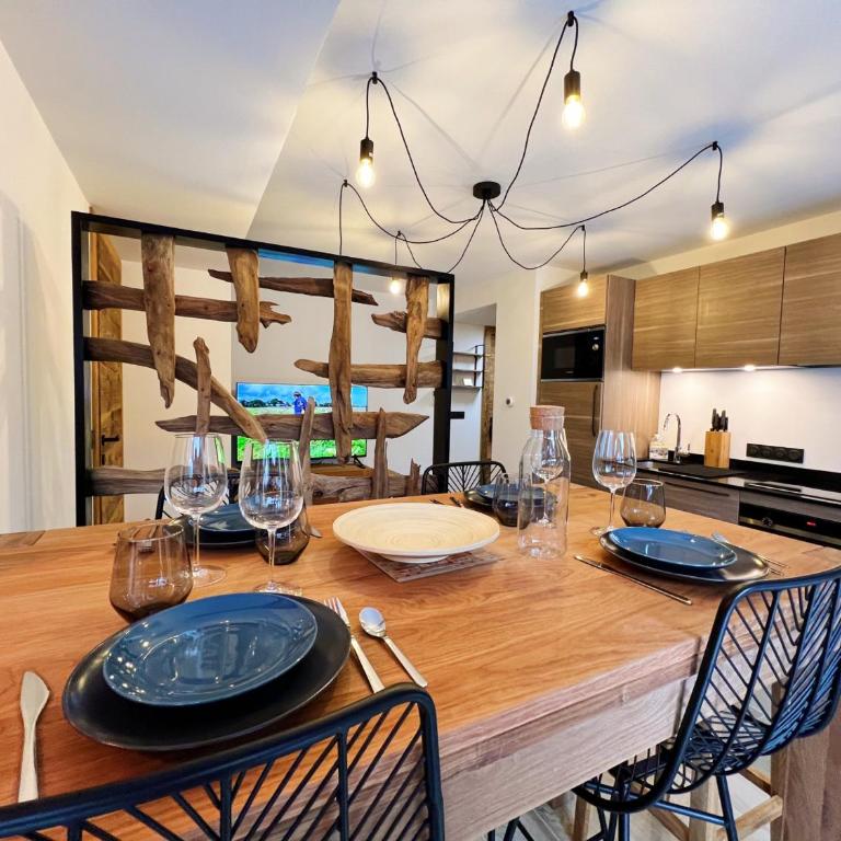 Charmant appartement aux Gets, 2 chambres, Wi-Fi, parking inclus - FR-1-671-265 - Appartement - 13