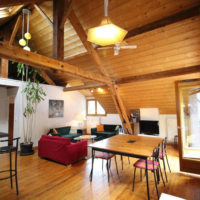 Duplex 140 m² pour 8 pers. à Luchon proche télécabine et thermes, tout confort, wifi, animaux OK - FR-1-313-231 - Apartment - 14
