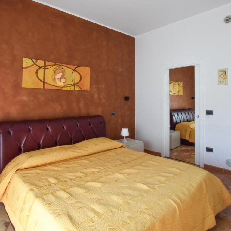 2 Bedroom Stunning Apartment In Reggio Calabria - Appartamento con 2 Camere da Letto - 3