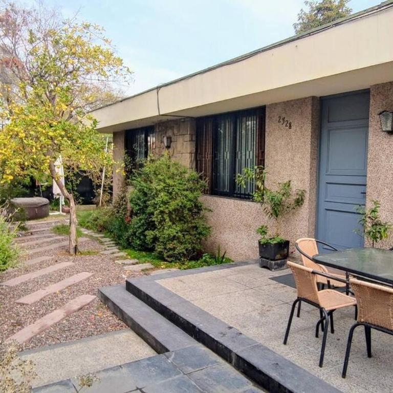 Casa para 6, al lado del metro, con Jacuzzi opcional - Three-Bedroom House - 29