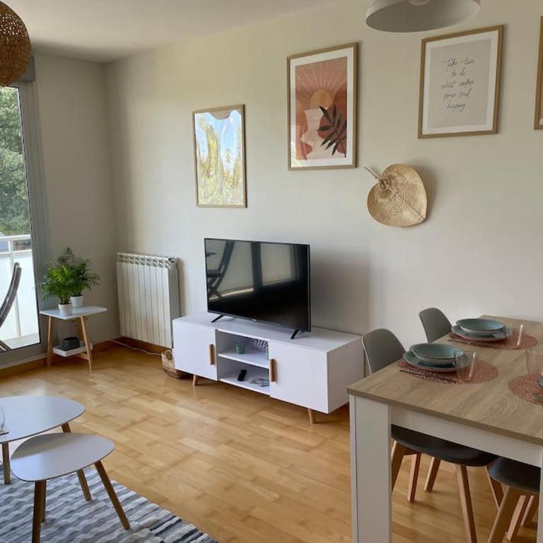 Apartamento MEDIODIA - Parking incluido, céntrico y tranquilo - Apartamento de 2 dormitorios - 4