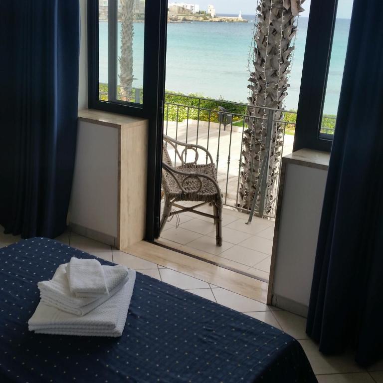 Hotel Profumo Di Mare - Camera Matrimoniale Deluxe con Balcone e Vista Mare - 4