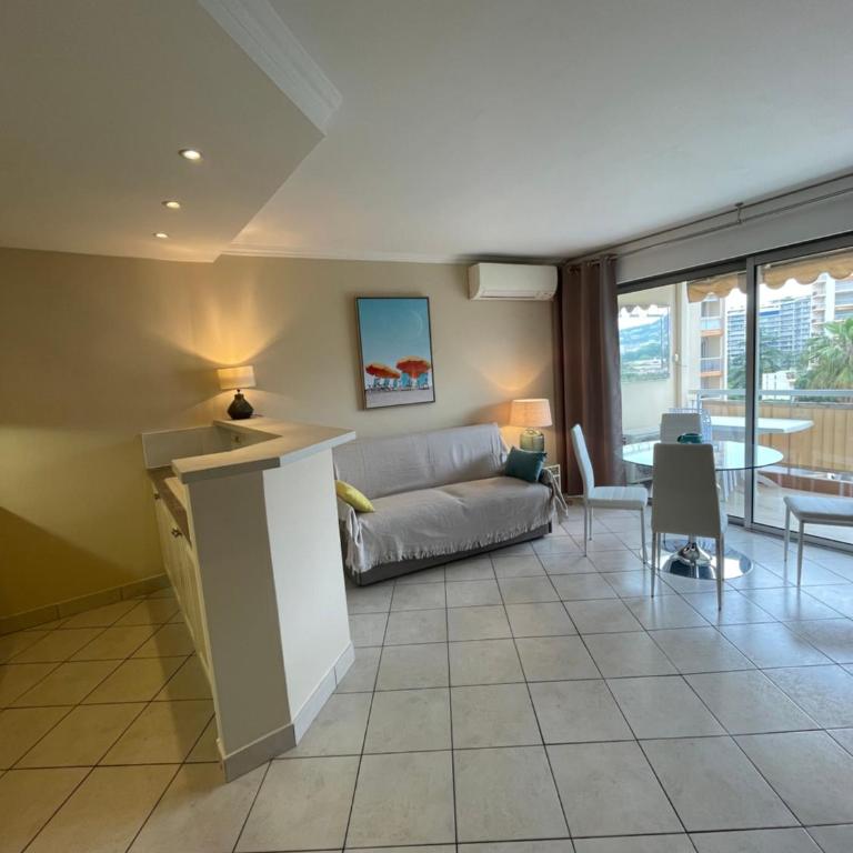 Appartement JEAN BART , avec parking privé, meublé tourisme classé 3 étoiles - Appartement 1 Chambre avec Terrasse - 1