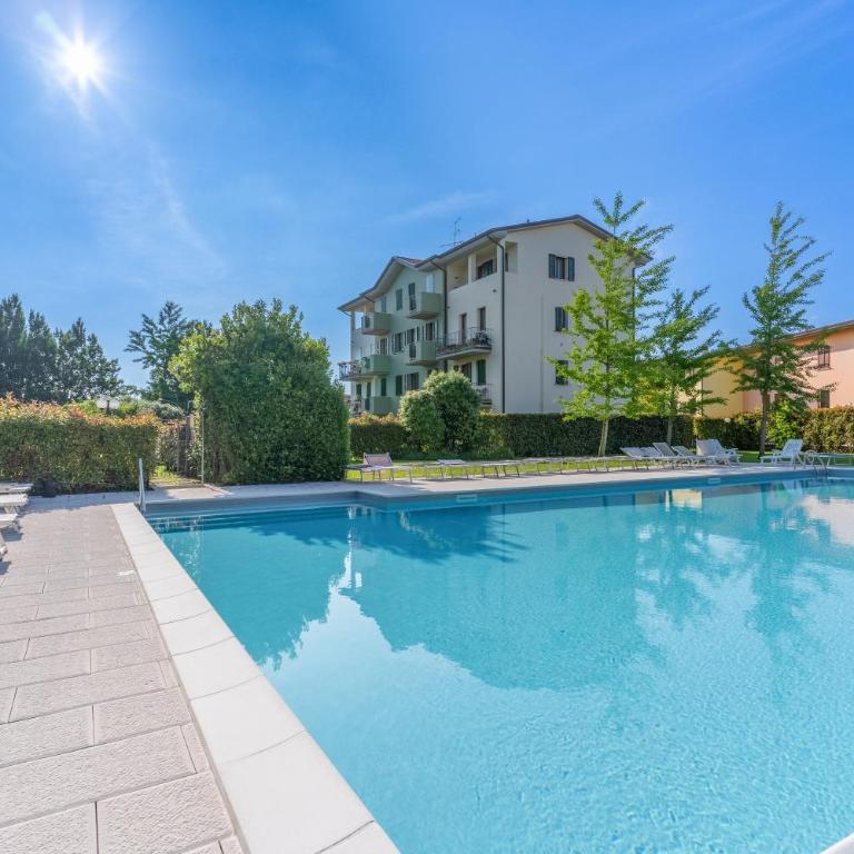 Sunflower House with Pool and Solarium Area - Appartamento con Vista Piscina - 25