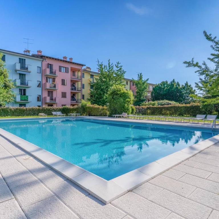 Sunflower House with Pool and Solarium Area - Appartamento con Vista Piscina - 28