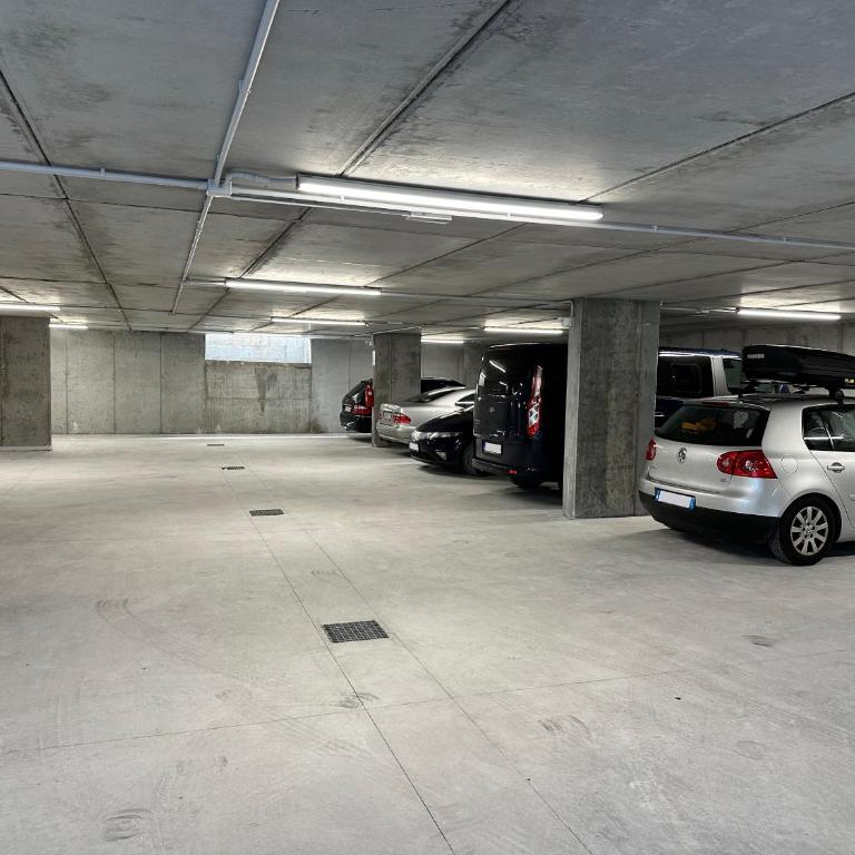 Nuovo condominio con piscina e garage - Appartamento con 1 Camera da Letto - 24