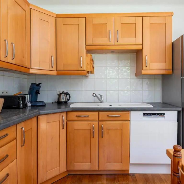 Spacieux T3 Parking FREE WIFI Haut-Débit - Appartement 2 Chambres - 11