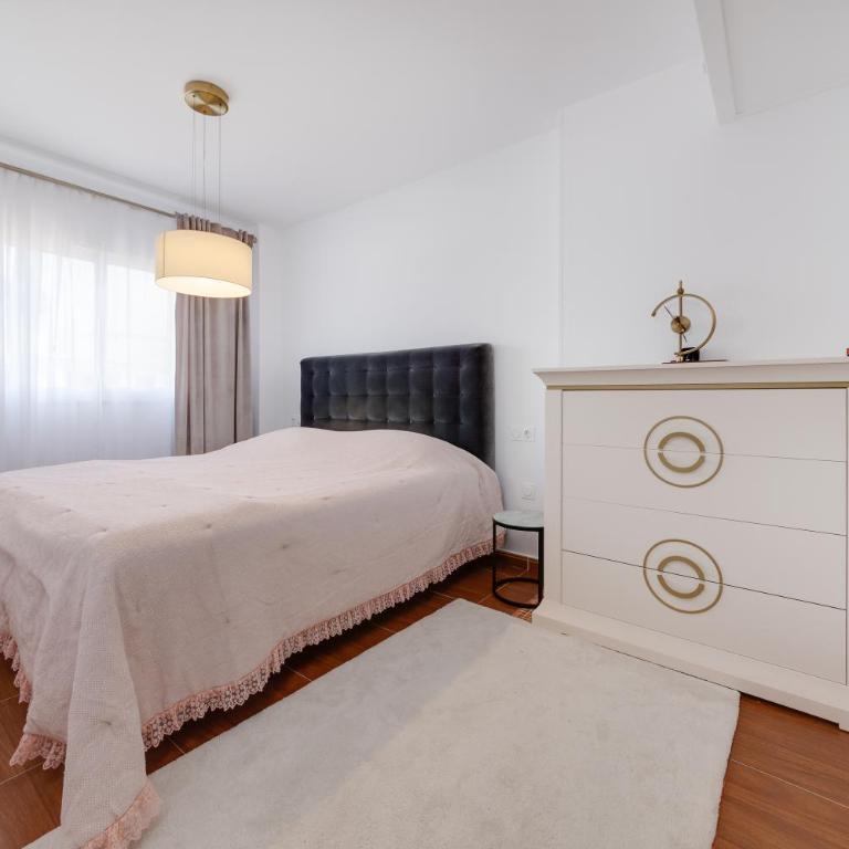 Azul Beach - Three-Bedroom Apartment - 5
