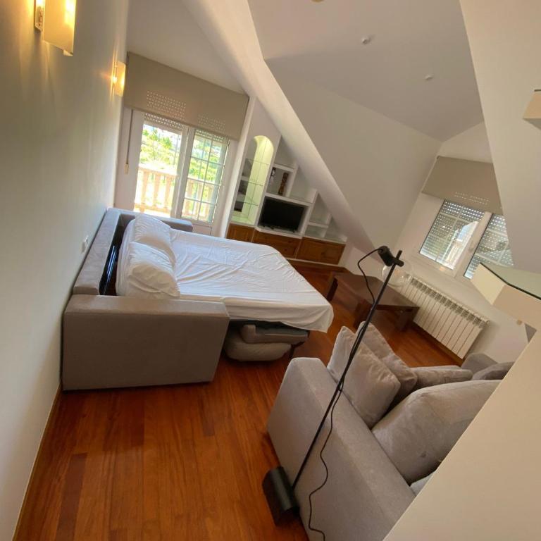 Duplex en Sanxenxo con piscina y vistas al mar - Penthouse - 13