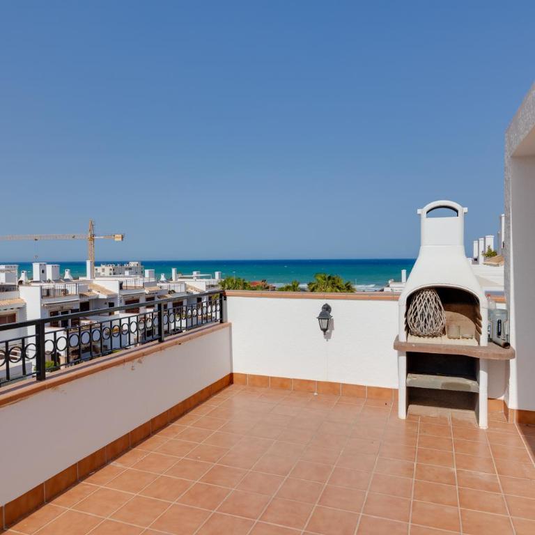 Azul Beach - Three-Bedroom Apartment - 12