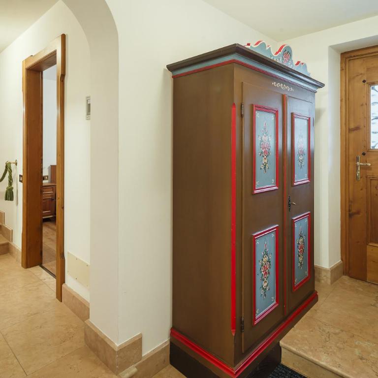 Villa Lacedel - Gruppo Stay - Appartamento con 2 Camere da Letto (4 Adulti) - 11