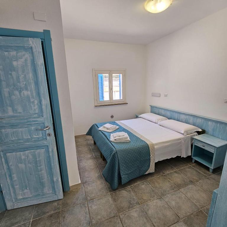 Vel Marì - Rooms on the Beach - Camera Economy Matrimoniale/Doppia con Letti Singoli - 1