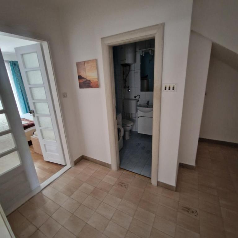 Guest House Damjana - Apartman sa Terasom - 6