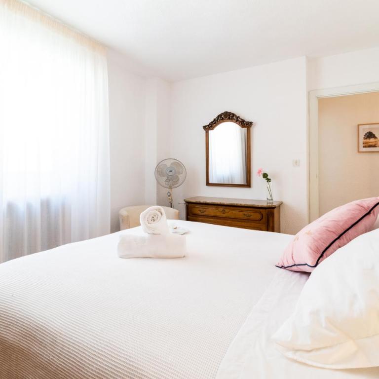 Apartamento Turismo Granada - Three-Bedroom Apartment - 16
