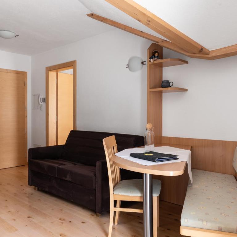 Apparthotel Sonnwies - Apartment mit 1 Schlafzimmer, Balkon und Bergblick - 4