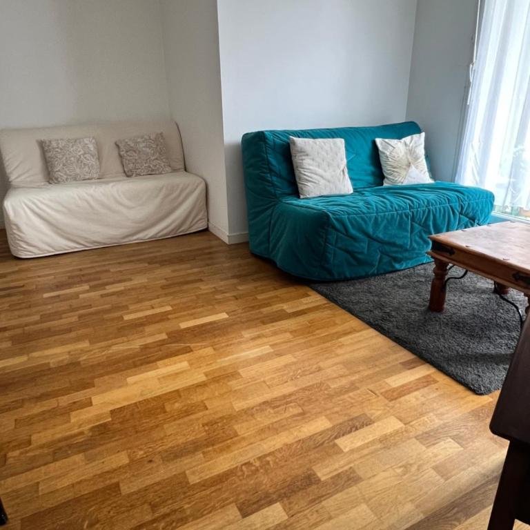 appartement 2 pièces 5min gare val d'Europe parking inclus - Appartement 1 Chambre - 4